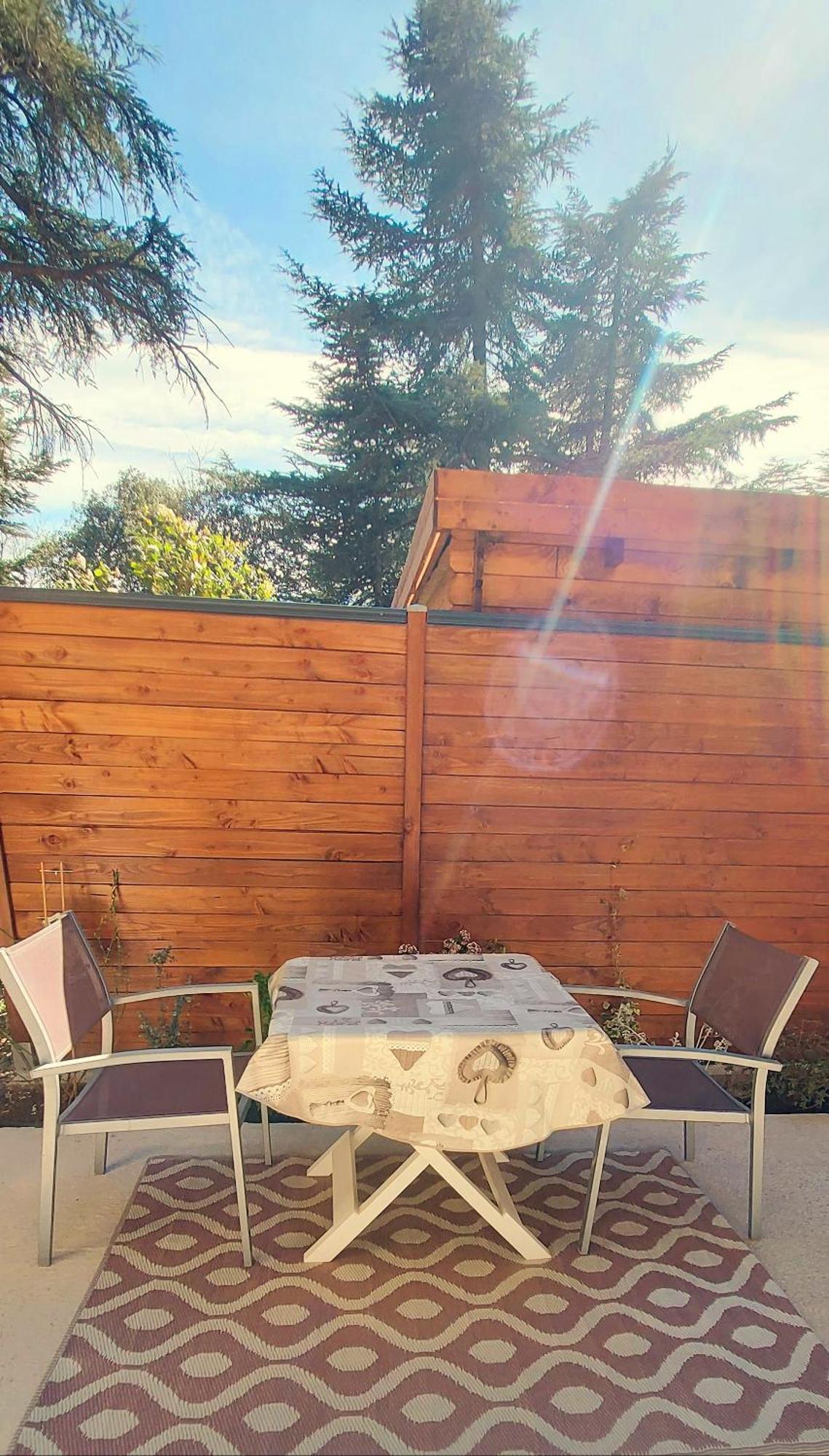 Résidence les Seigneurs T1 en Duplex 50 m2 Gréoux-les-Bains Extérieur photo